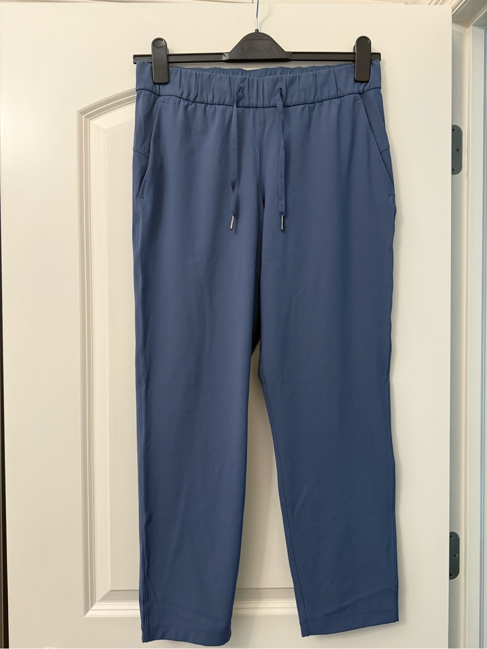 lululemon athletica Women's Drawstring Joggers